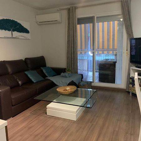 Apto Con Piscina En La Playa Cerca De Vlc Con Ac Пусол Екстериор снимка