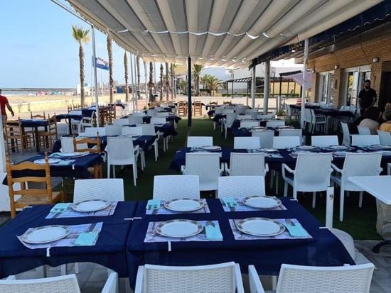 Apto Con Piscina En La Playa Cerca De Vlc Con Ac Пусол Екстериор снимка